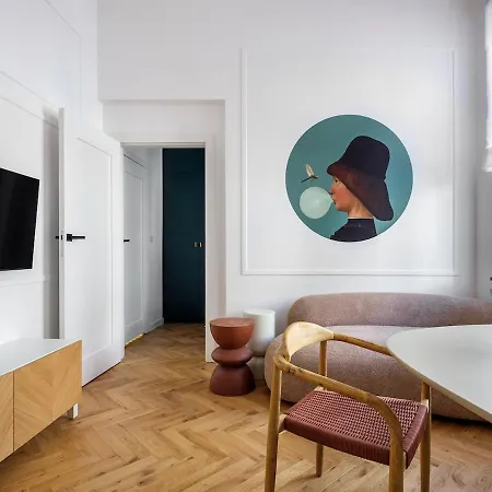 Tyzenhauz Apartments Siemiradzkiego Street Краків Екстер'єр фото