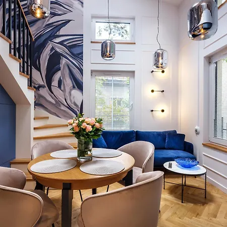 Tyzenhauz Apartments Siemiradzkiego Street Краків Екстер'єр фото