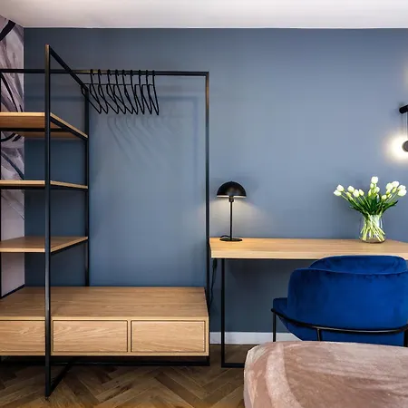Tyzenhauz Apartments Siemiradzkiego Street Краків Екстер'єр фото