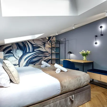 Tyzenhauz Apartments Siemiradzkiego Street Краків Екстер'єр фото