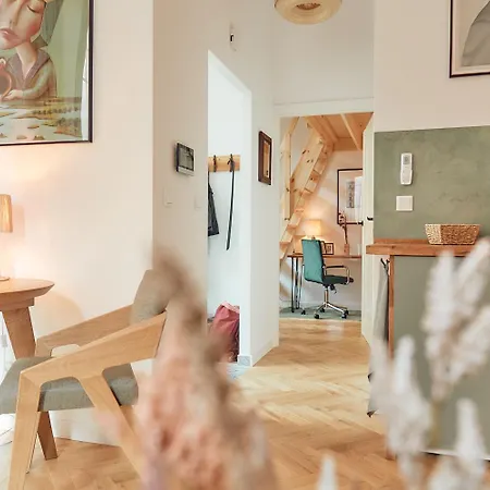 Tyzenhauz Apartments Siemiradzkiego Street Краків Екстер'єр фото
