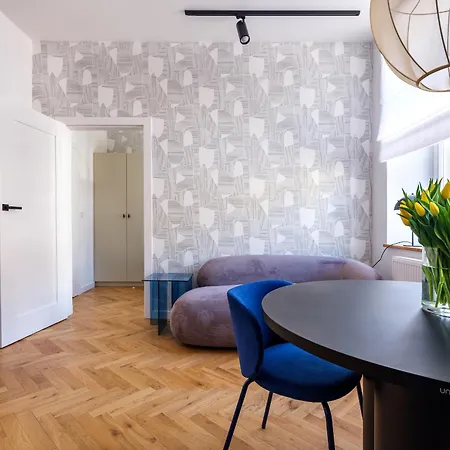 Tyzenhauz Apartments Siemiradzkiego Street Краків Екстер'єр фото