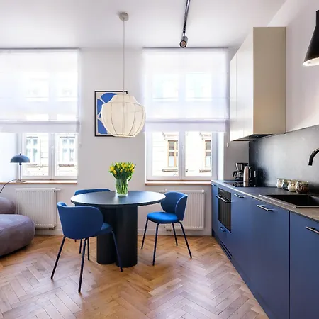 Tyzenhauz Apartments Siemiradzkiego Street Краків Екстер'єр фото