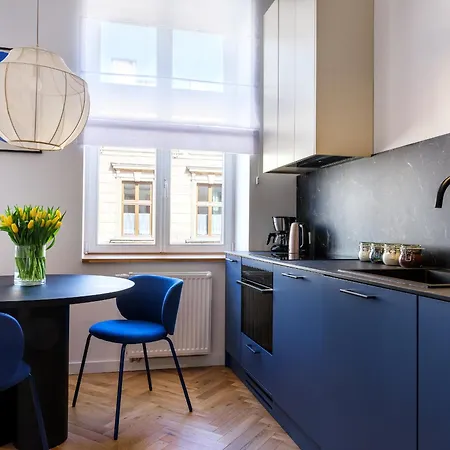 Tyzenhauz Apartments Siemiradzkiego Street Краків Екстер'єр фото